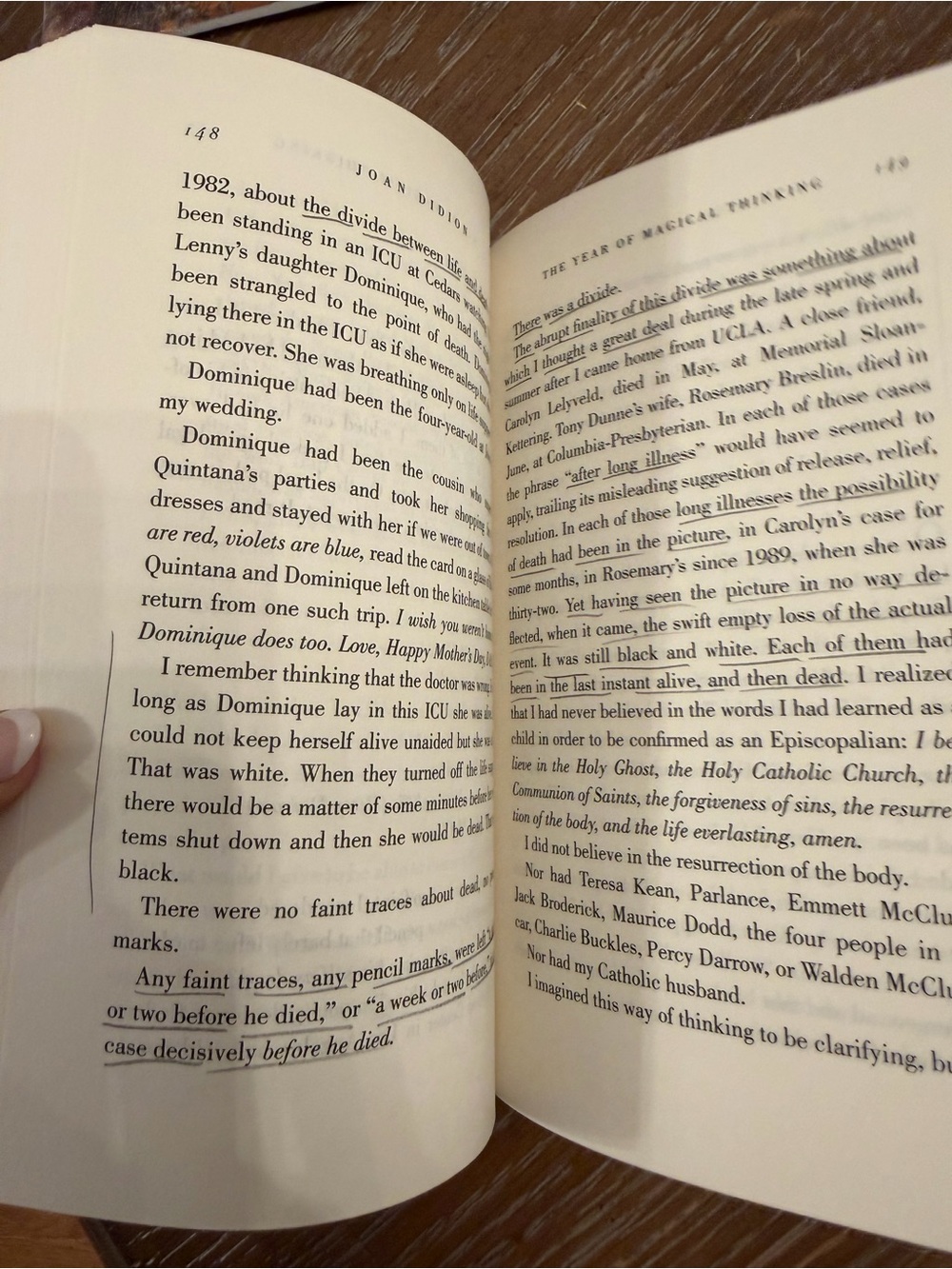 THE YEAR OF MAGICAL THINKING BY JOAN DIDION PAPERBACK - Picture 6 of 7